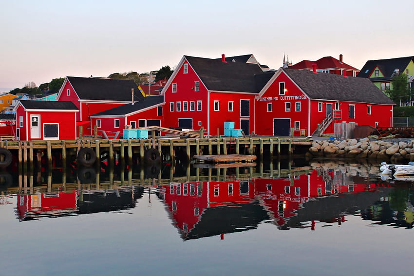 Lunenberg, Nova Scotia, Canada, warehouses, reflection, water, canada ...