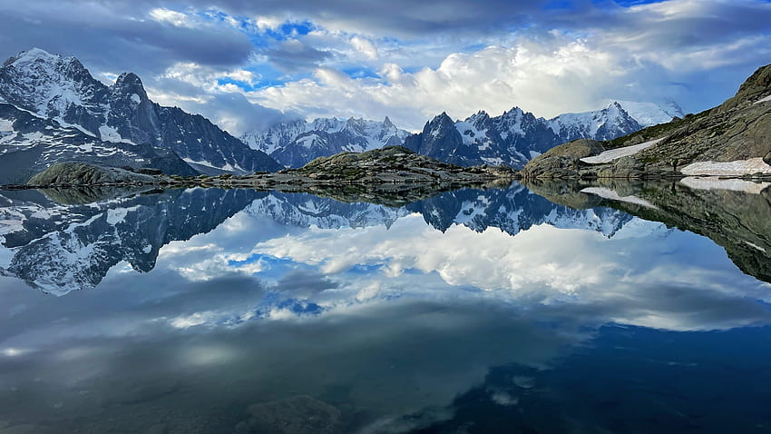 Le Lac Blanc, Chamonix, Mont Blanc - Prancis, awan, langit, pegunungan, air, refleksi Wallpaper HD