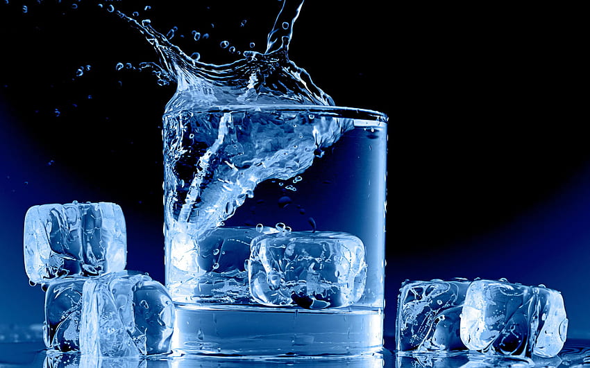 Water in a glass full with ice cubes, Glass of Water HD wallpaper