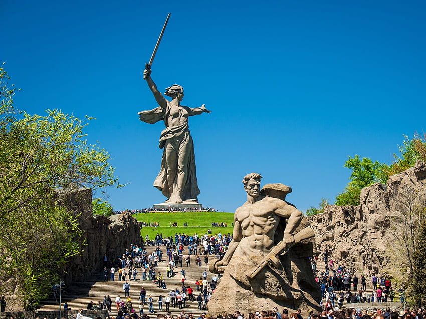 Ergebnis für Mamayev Kurgan Statue. Wolgograd, Russland-Touren, Flusskreuzfahrten HD-Hintergrundbild