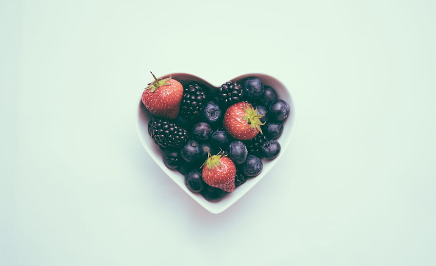 Strawberry, Bilberries, Berries, Blackberry, Minimalism HD wallpaper