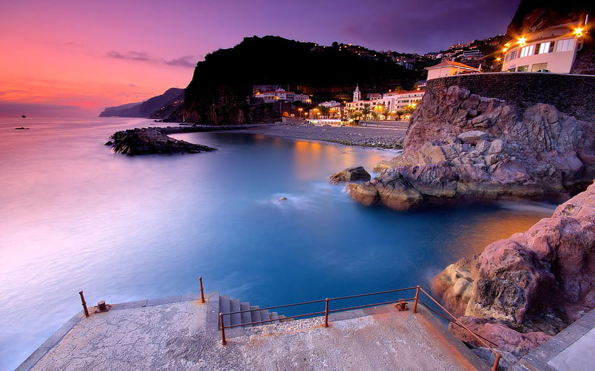Städte, Sonnenuntergang, Berge, Gebäude, Ufer, Bank, Insel, Portugal, Madeira HD-Hintergrundbild