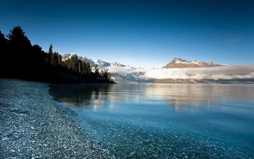 Naturaleza, agua, montañas, lago, orilla, banco, transparente, frescura fondo de pantalla
