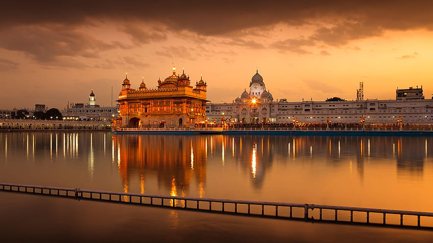 The Golden Temple in Punjab, India, Golden Temple at Night HD wallpaper ...