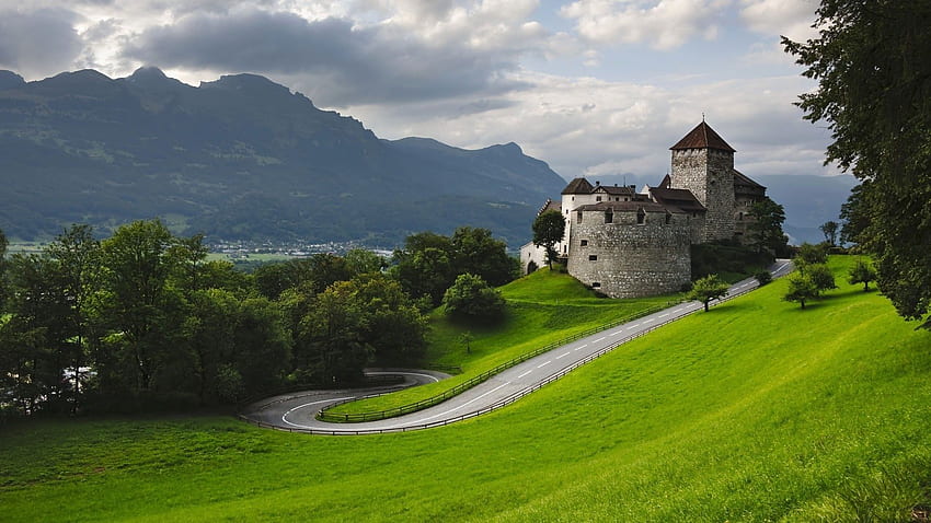Château de Vaduz au Liechtenstein. Arrière-plan, Château, Instagram Fond d'écran HD