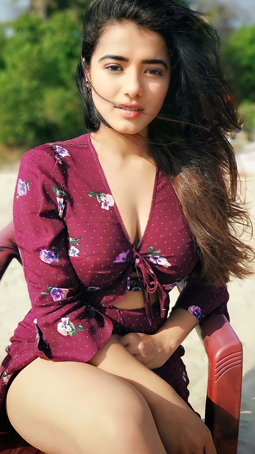 Ketika Sharma, actriz telugu, modelo, cara linda fondo de pantalla del teléfono