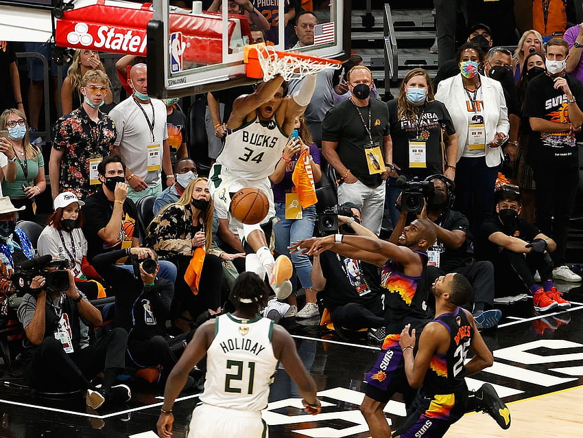 NBA Finals 2021: 9 Reasons Jrue's Alley Oop To Giannis Will Live Forever, Giannis Dunking HD wallpaper