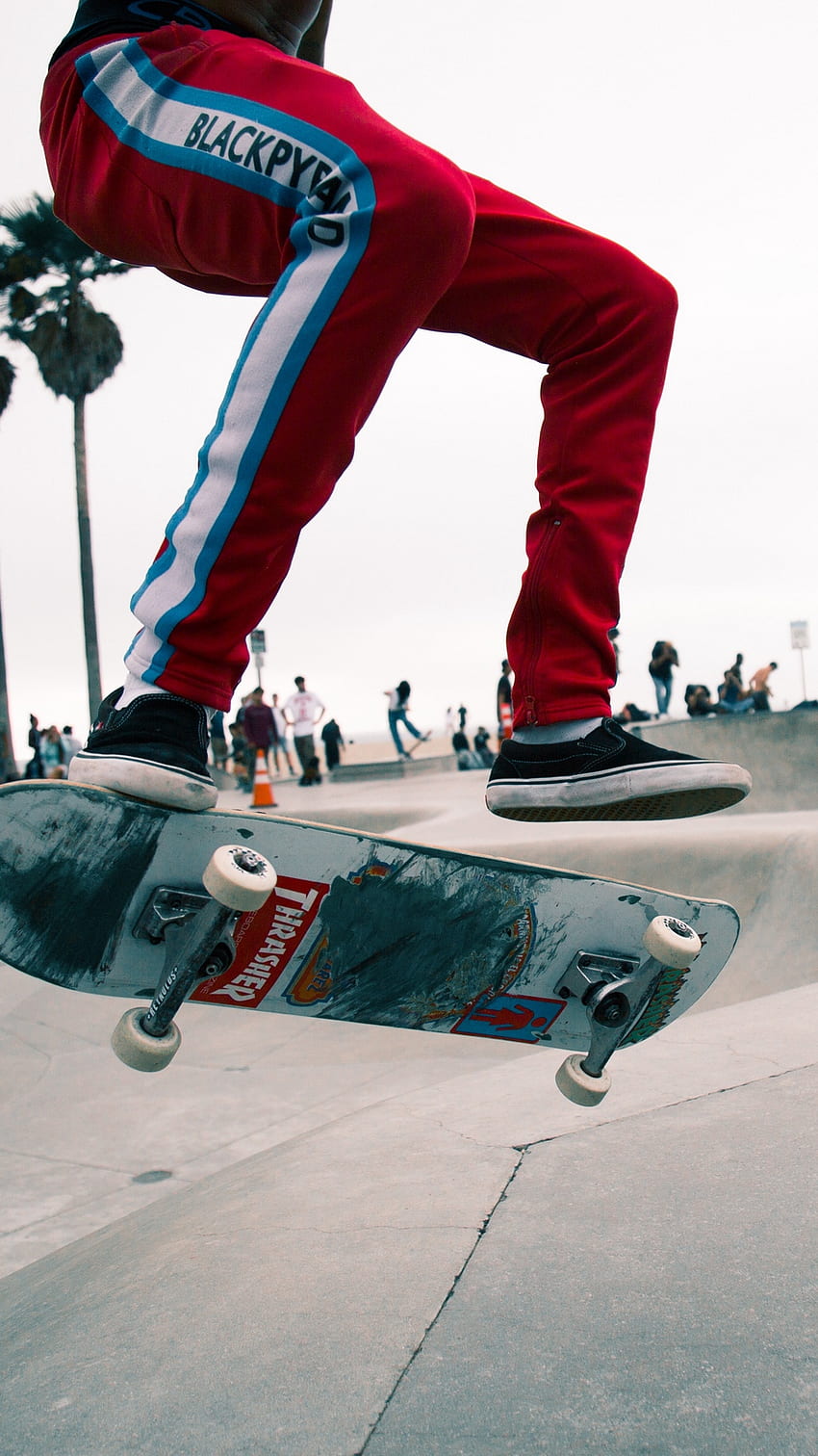 Skate, Skater, Jump, Trick, Skate Park, Venice - Skate Background, Skateboarding iPhone HD phone wallpaper
