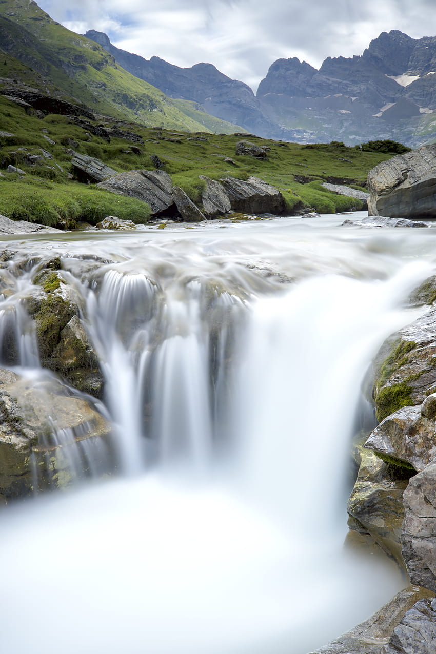 Natur, Wasser, Steine, Felsen, Wasserfall, Strömung, Bach HD-Handy-Hintergrundbild