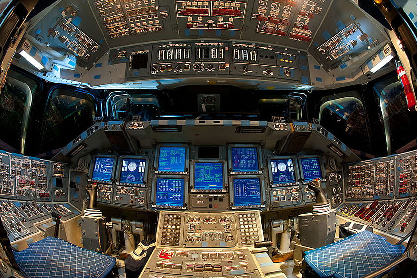 Space-Shuttle-Cockpit ( px, 360,7 Kb) HD-Hintergrundbild