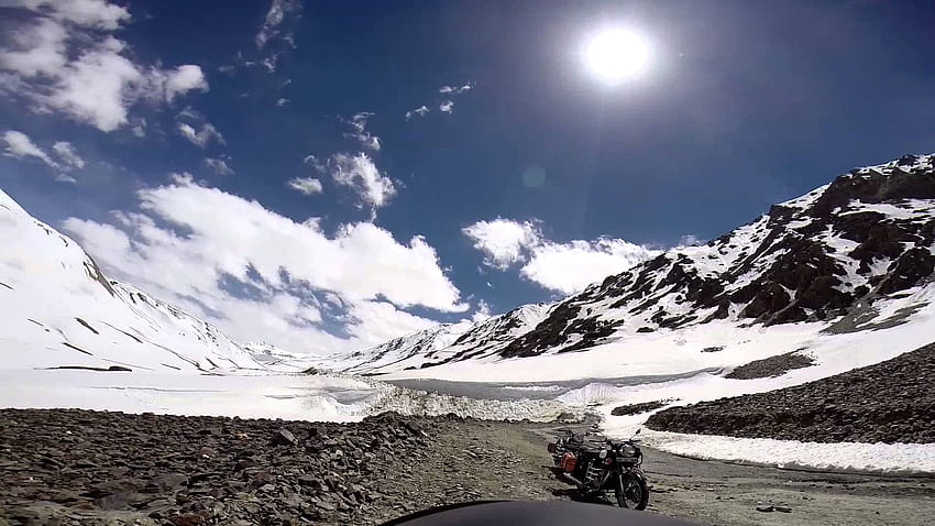 Leh Ladakh Motorradabenteuer Soziusfahrt HD-Hintergrundbild
