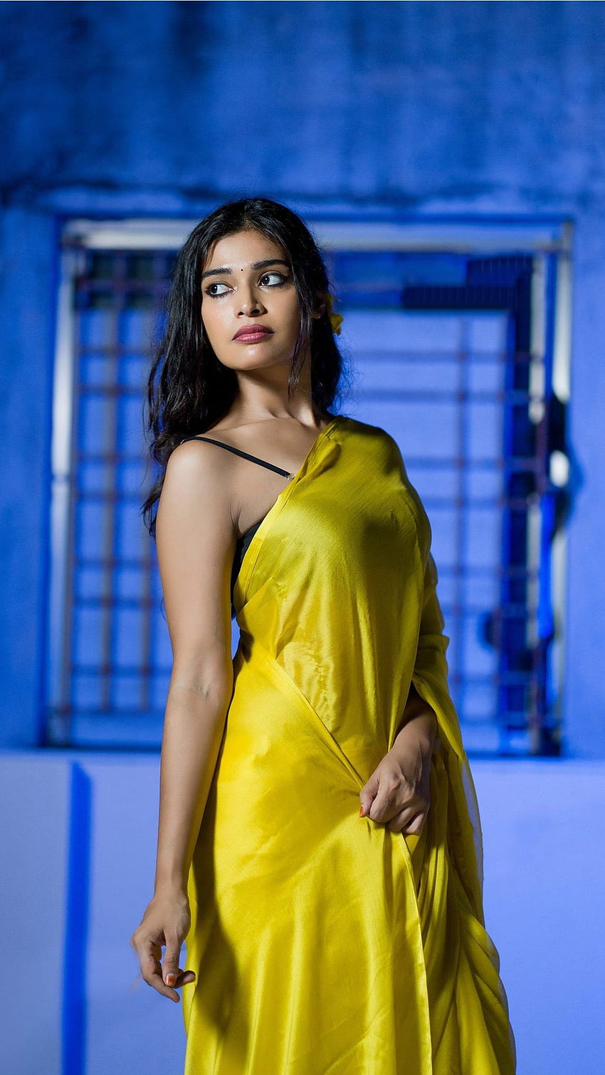 Dharsha gupta, modelo, sari seductor fondo de pantalla del teléfono