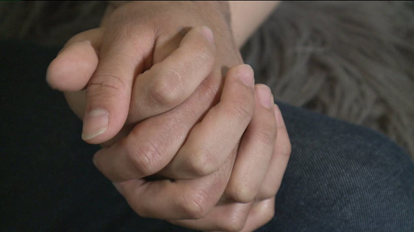 Denver gay couple say they were stabbed for holding hands HD wallpaper