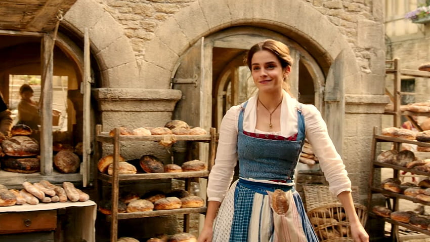 Emma Watson은 새로운 'Beauty and the Beast' 클립에서 'Belle'을 부릅니다. HD 월페이퍼