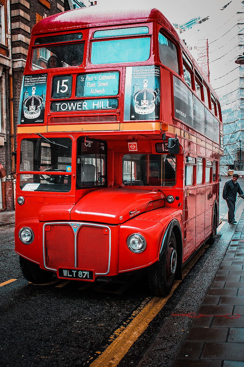 : Red Tower Hill Bus, architecture, background, britain, british, Buses HD phone wallpaper