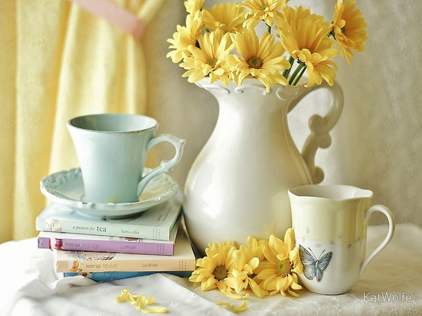 A Little Sunshine, copos, luz do sol, livros, amarelo, floral, natureza, flores, china papel de parede HD