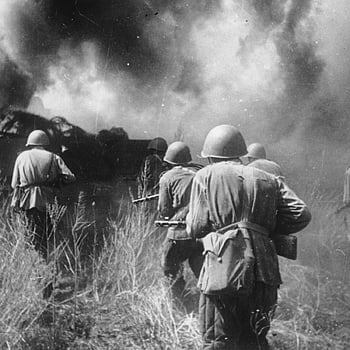 Horrifying Pics Capture Battle Of Iwo Jima On 75th Anniversary Of One ...