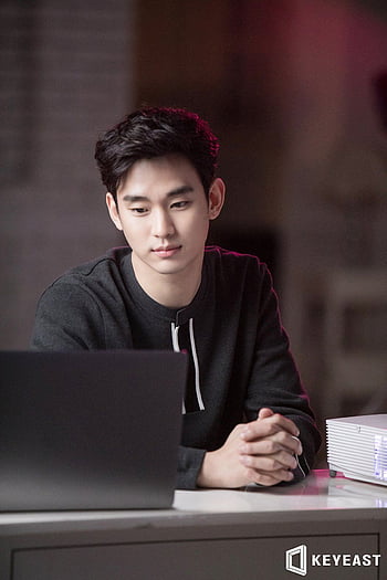 New Pics Of Kim Soo Hyun And Seo Ye Ji In It's Okay To Not Be Okay, its ...