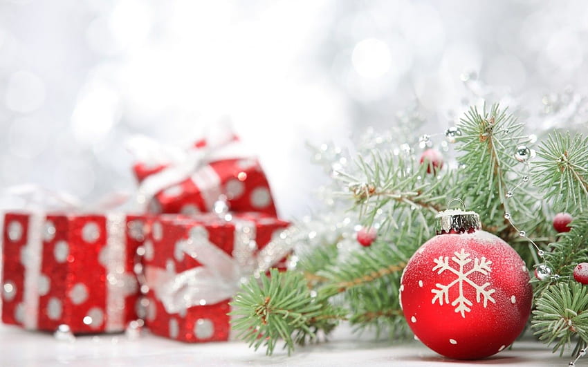 Pine, Christmas Ball, Gift Boxes, Bokeh , Christmas Presents HD wallpaper