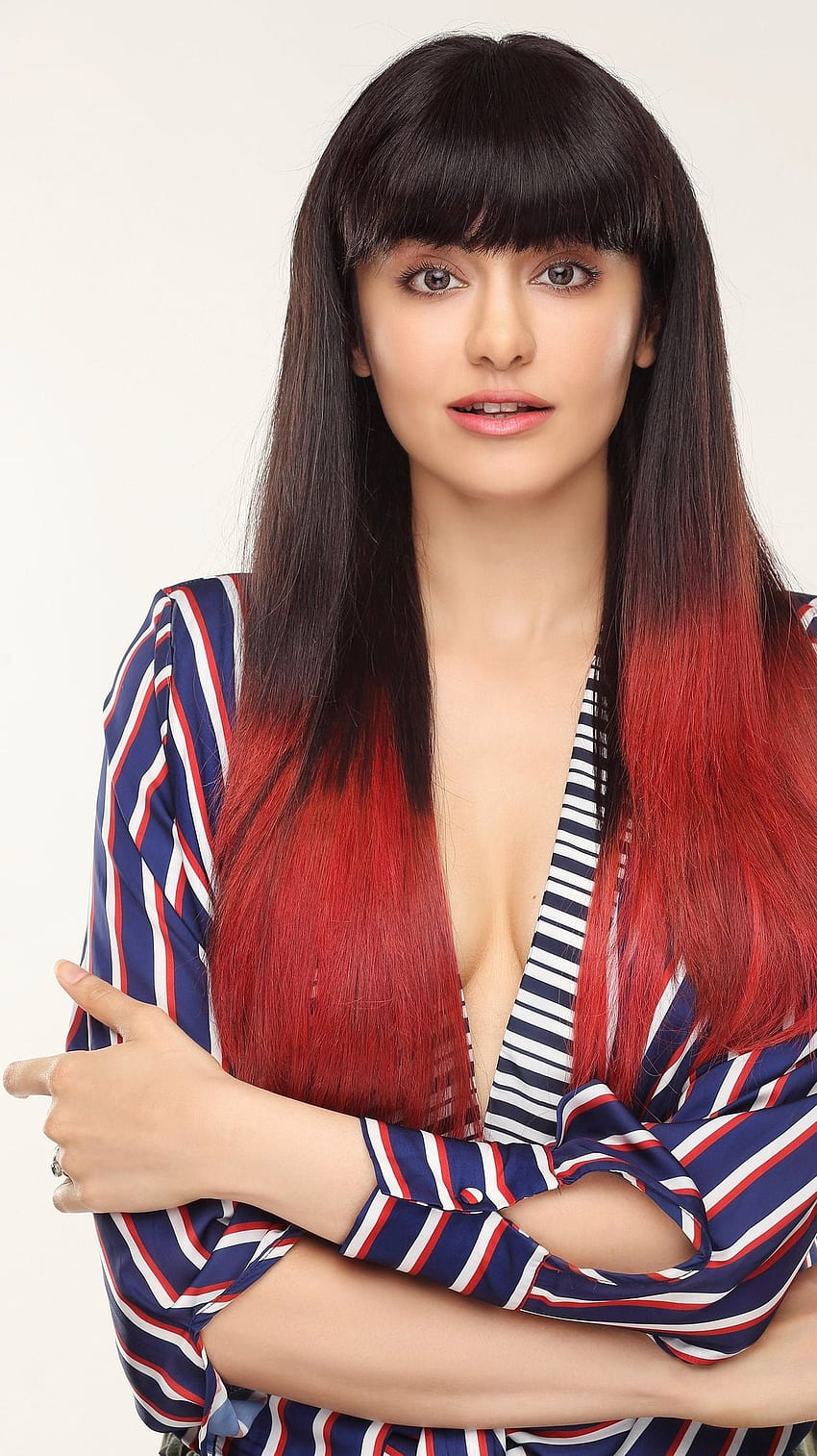 Adah Sharma, atriz telugu Papel de parede de celular HD