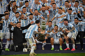 HD wallpapers: Tận hưởng những hình ảnh đẹp chất lượng cao về Messi, Argentina, Copa America, và các sự kiện thể thao hàng đầu khác. Những hình ảnh này sẽ mang lại cho bạn một trải nghiệm hình ảnh tuyệt vời và sống động.