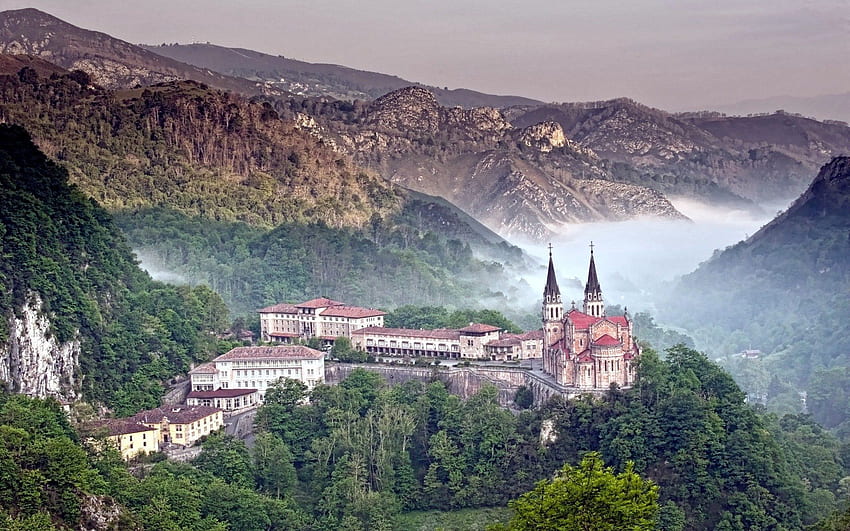 Cities, Mountains, Lock, Spain, Cathedral, Picos De Europa Ridge, Asturias HD wallpaper