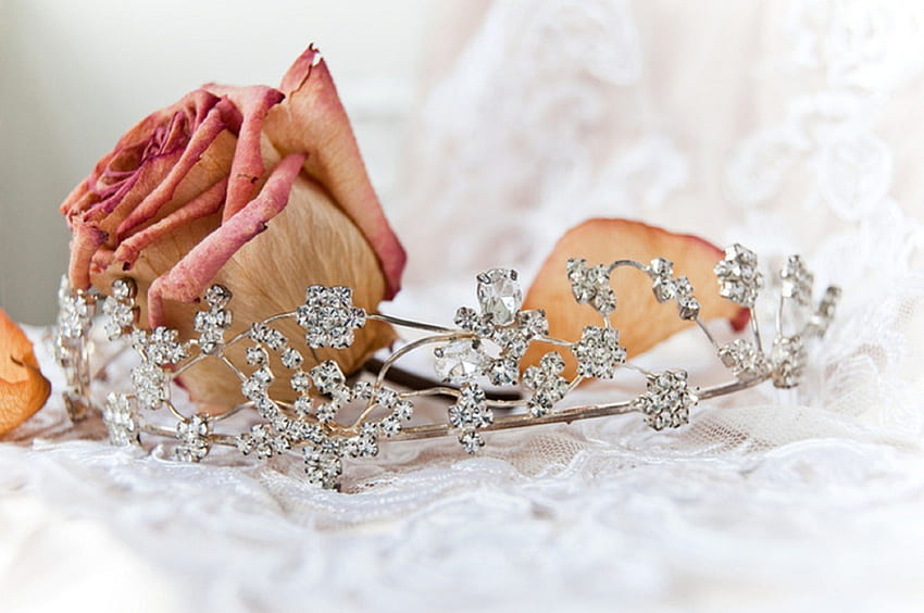 Düğün Tacı, pastel, diadem, pembe gül, elmas, güzel, dantel, gül, pembe, düğün, çiçek, elmaslar HD duvar kağıdı