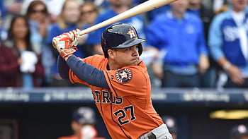 Jose Altuve Returned to Lineup After Mother's Day Cleat Fiasco – Footwear  News