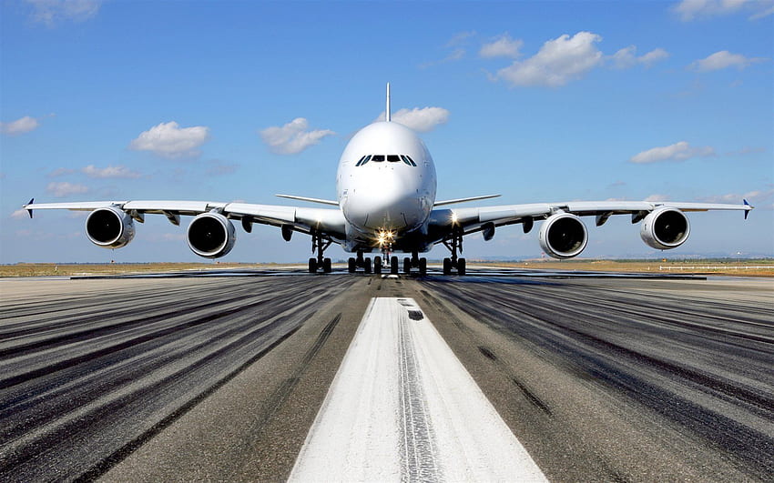 Airbus A380 เครื่องบินโดยสาร สนามบิน รันเวย์ ด้วยความละเอียด . คุณสูง วอลล์เปเปอร์ HD