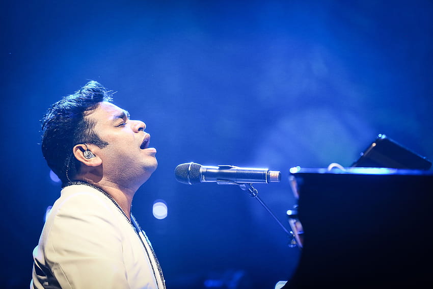 Hits Terbesar Ar Rahman Di O2 Review - Ar Rahman Dengan Piano, A. R. Rahman Wallpaper HD