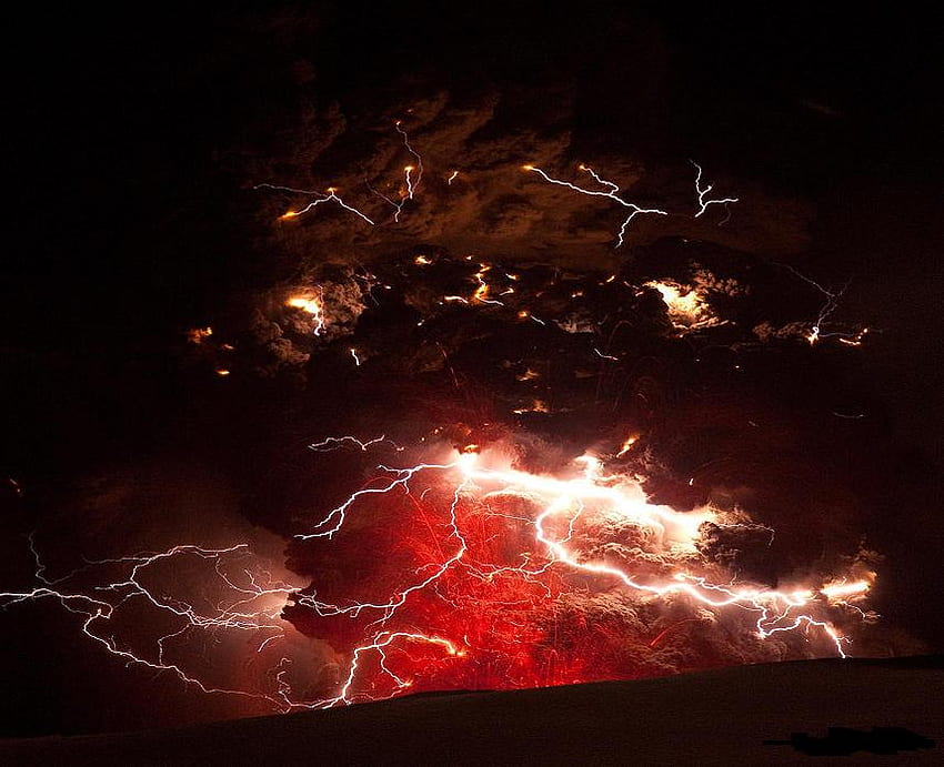 Volcano Lightning, lightning, volcano HD wallpaper