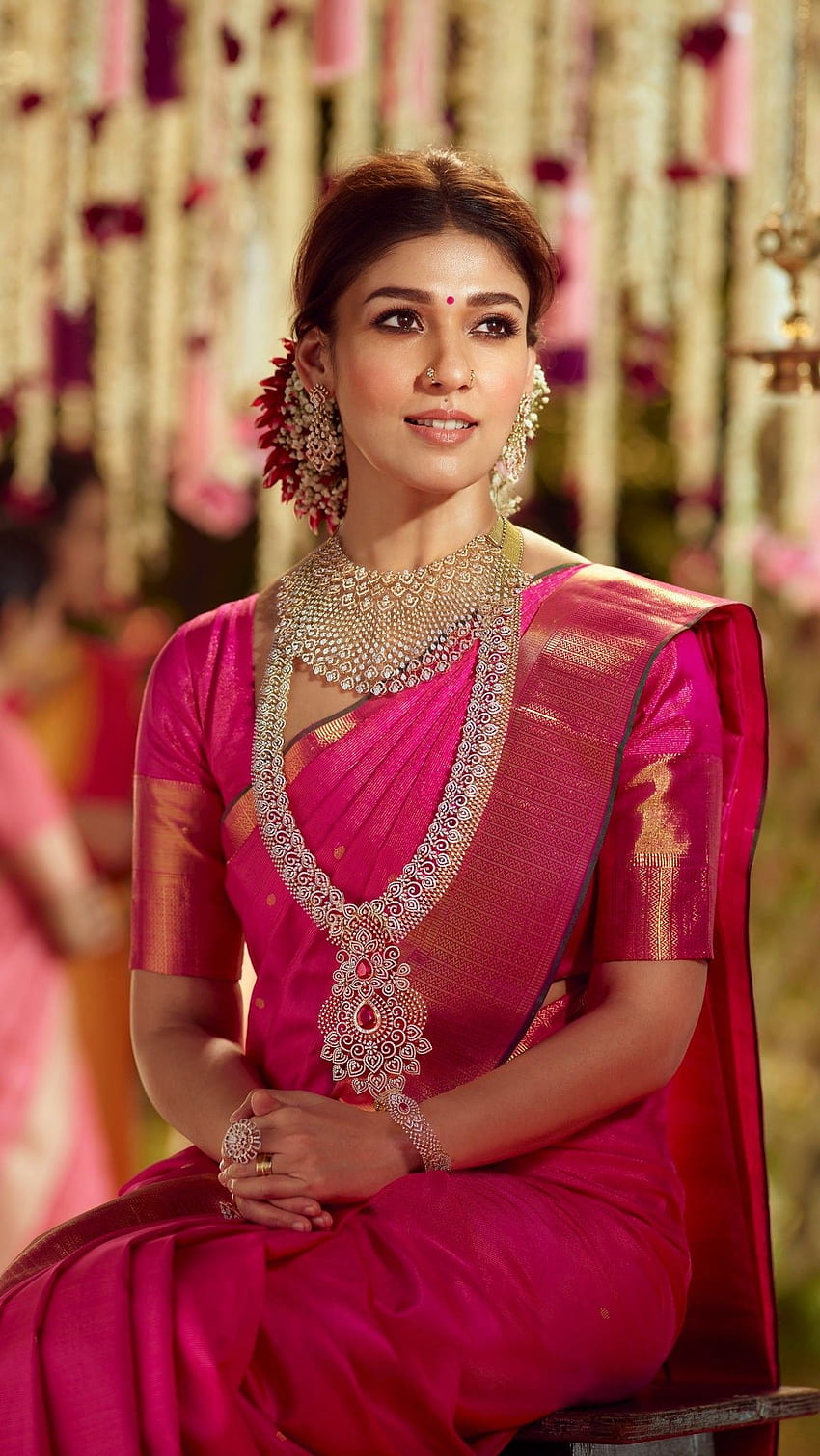 Nayantara, beauté sari Fond d'écran de téléphone HD