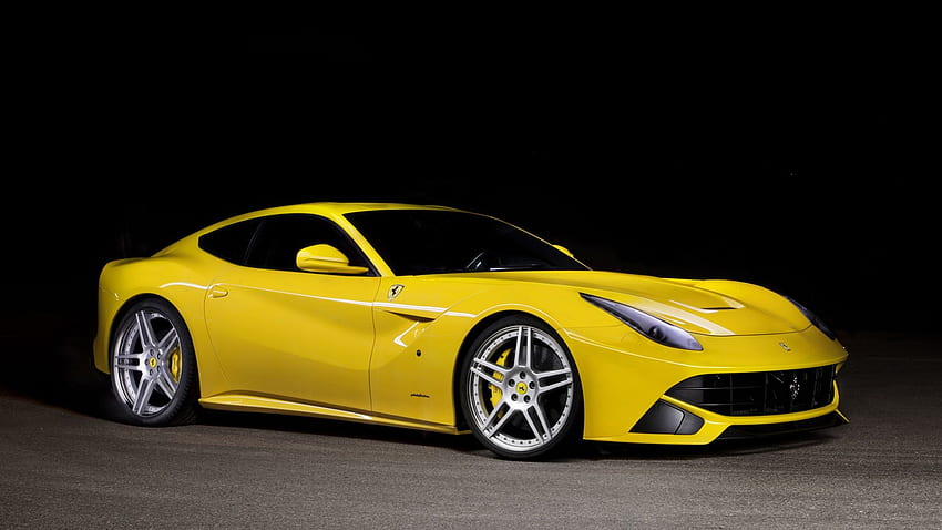 Voiture Ferrari F12 Berlinetta Voiture jaune, jaune et noire Fond d'écran HD
