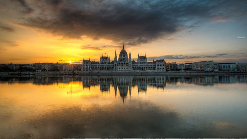 Magnificent View Of Hungarian Parliament Building, Hungarian Landscape HD wallpaper