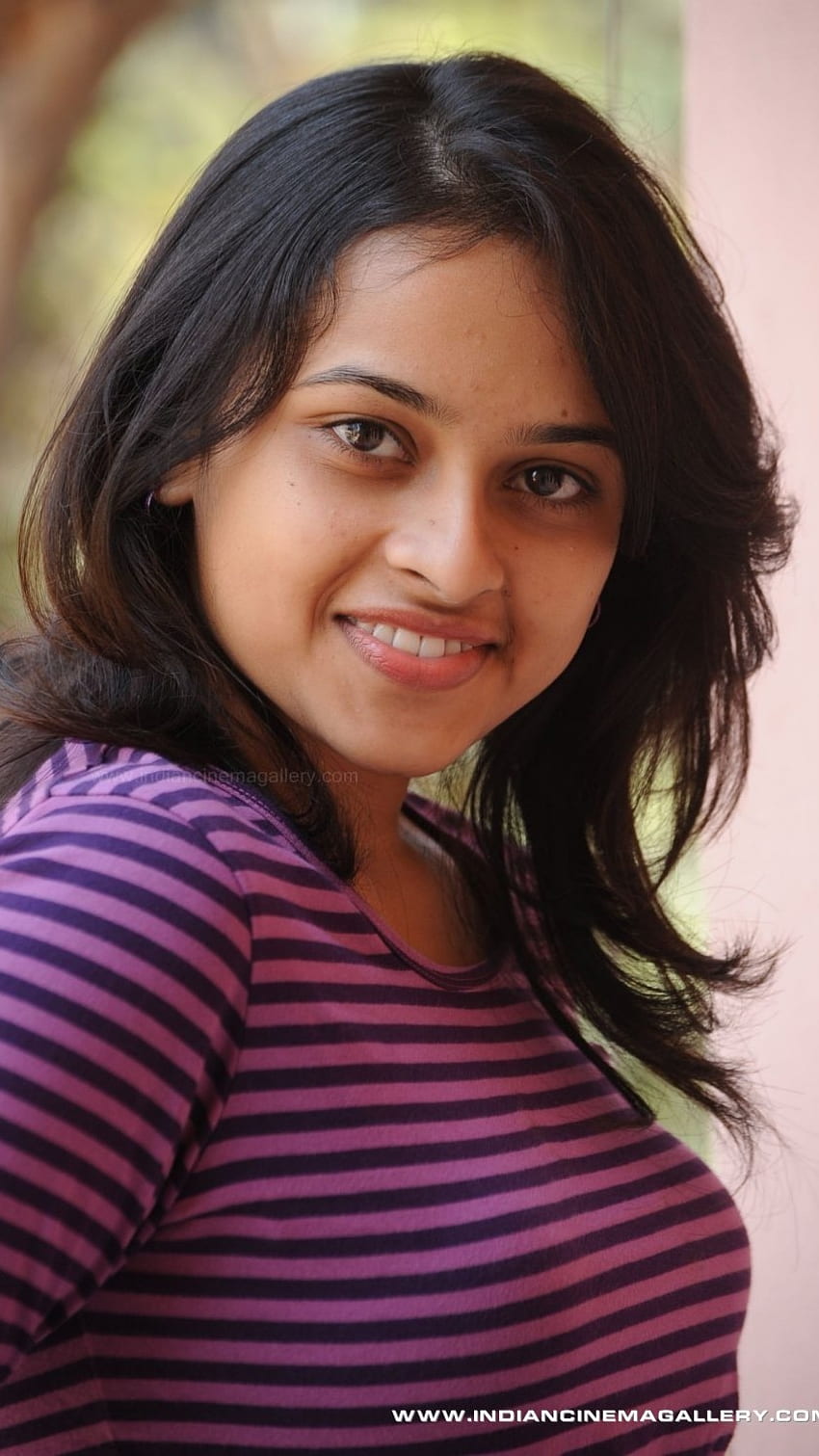 Sri Divya, South, Actress HD phone wallpaper | Pxfuel