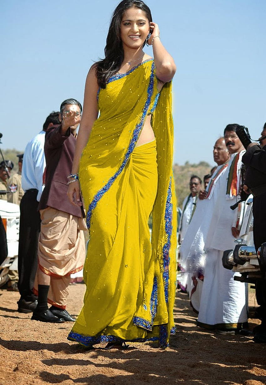 Anushka Shetty Dalam Film Vettaikaran Unseen Stills. Pembaruan Film Hollywood India Terbaru, Branding Online, dan Akting pada tahun 2020. Anushka, Aktris anushka, Anushka wallpaper ponsel HD