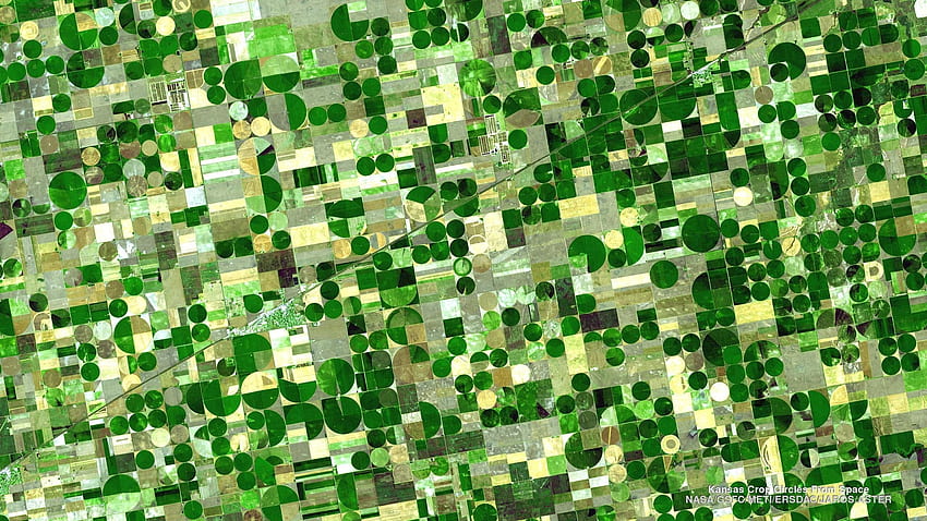 Kansas Crop Circles From Space . HD wallpaper