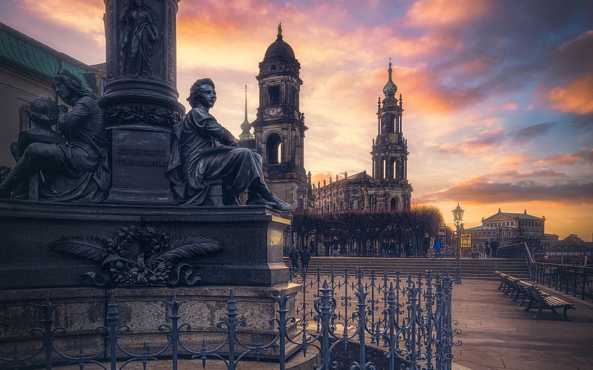 Дрезденска катедрала, Katholische Hofkirche, Дрезден, вечер, залез, скулптури, градски пейзаж на Дрезден, Германия HD тапет