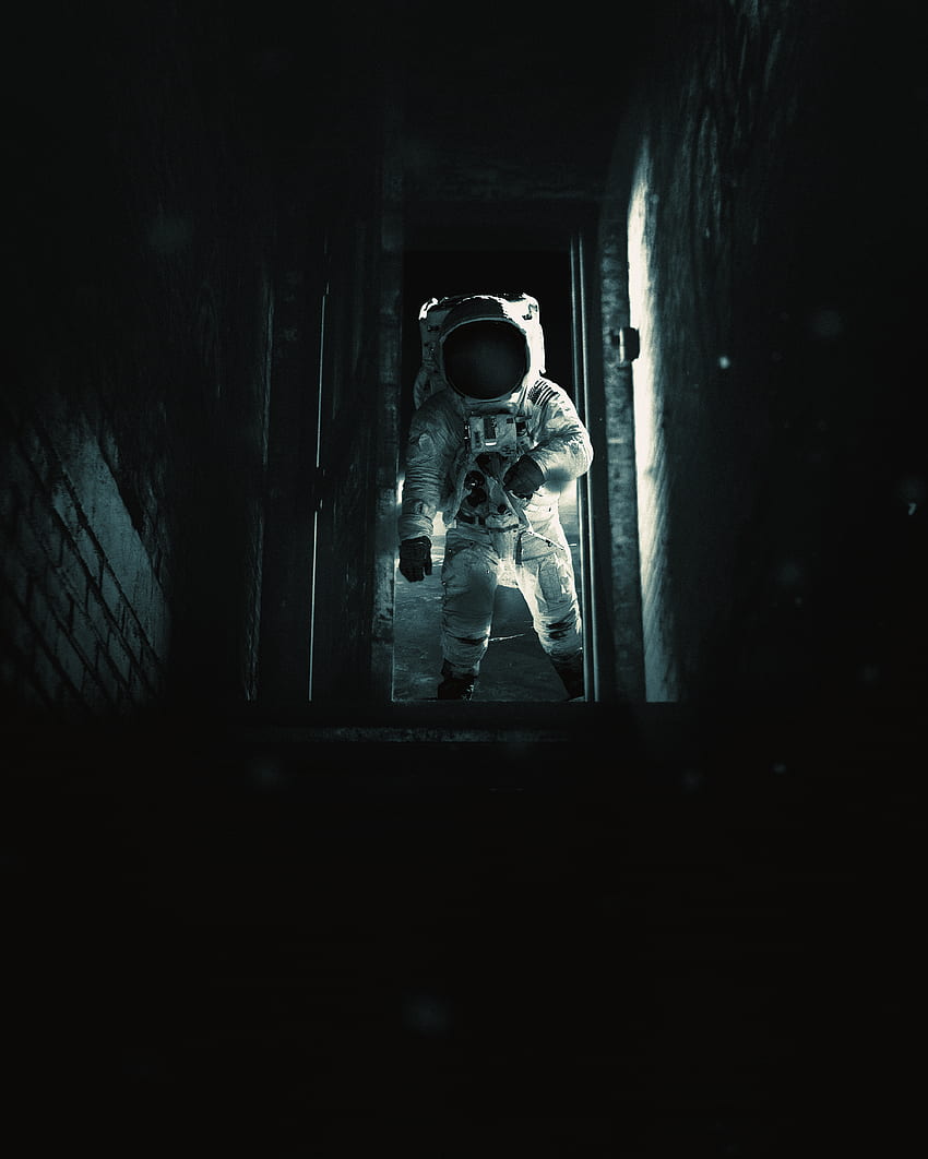 Universe, Dark, Door, Cosmonaut, Space Suit, Spacesuit, Astronaut, Gravity HD phone wallpaper
