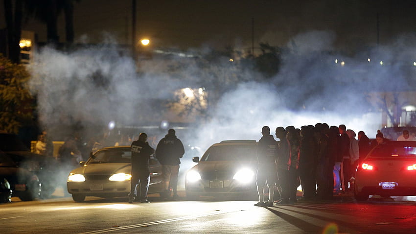 Außer Kontrolle: Der tödliche Tribut von Straßenrennen in Los Angeles - Los Angeles Times, Night Street Racing HD-Hintergrundbild