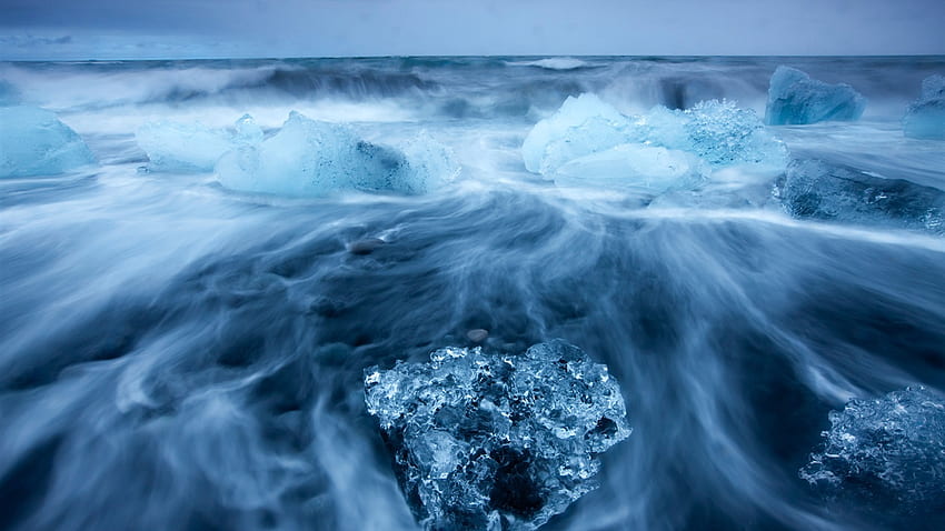 Lanskap Arktik, lautan es, menjadi balok es laut, biru dingin Wallpaper HD