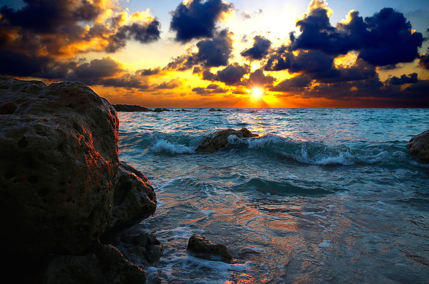 ธรรมชาติ พระอาทิตย์ตก หิน ทะเล โต้คลื่น วอลล์เปเปอร์ HD