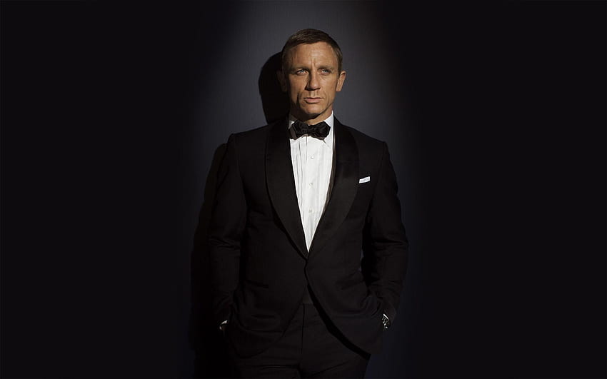 James Bond Daniel Craig HD wallpaper