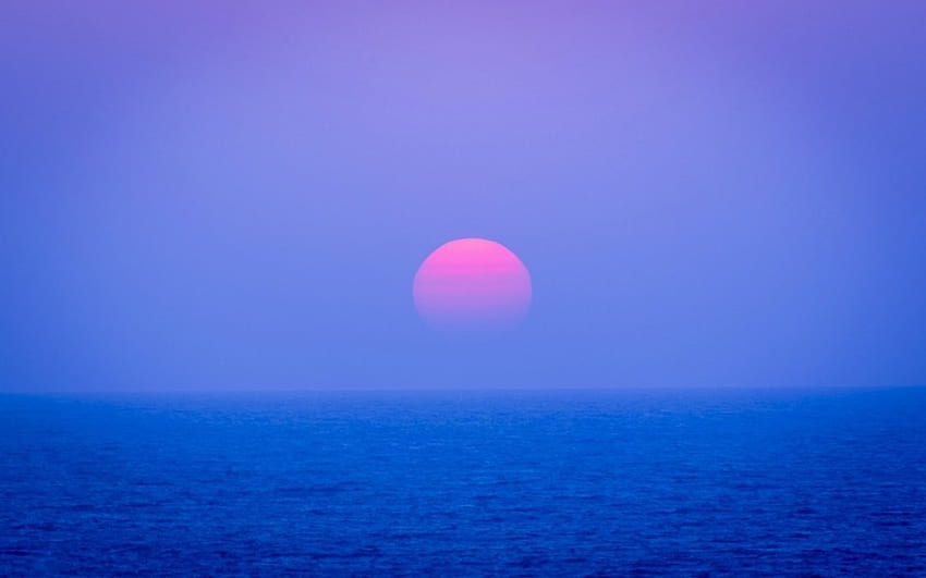 พระอาทิตย์ตกสีชมพูบนทะเลสีฟ้า ดวงอาทิตย์ ธรรมชาติ พระอาทิตย์ตก ทะเล วอลล์เปเปอร์ HD