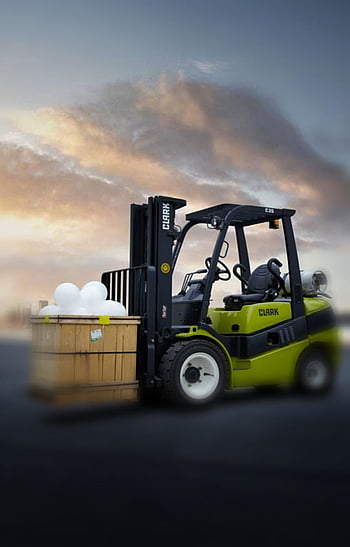 Warehousing goes greener with electric forklifts – Eastern Cape Industrial  & Business News