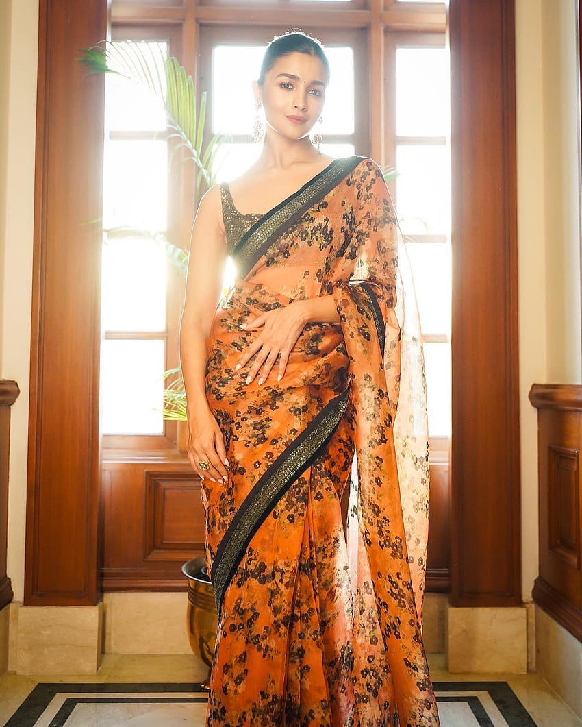 Alia bhatt, orange, sari HD phone wallpaper