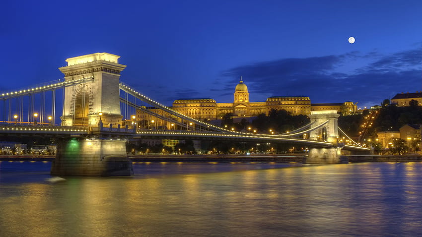 Jembatan Rantai, Istana Kerajaan dan sungai Danube di Budapest, Hungaria, R - Elenarts - seni Elena Duvernay Wallpaper HD