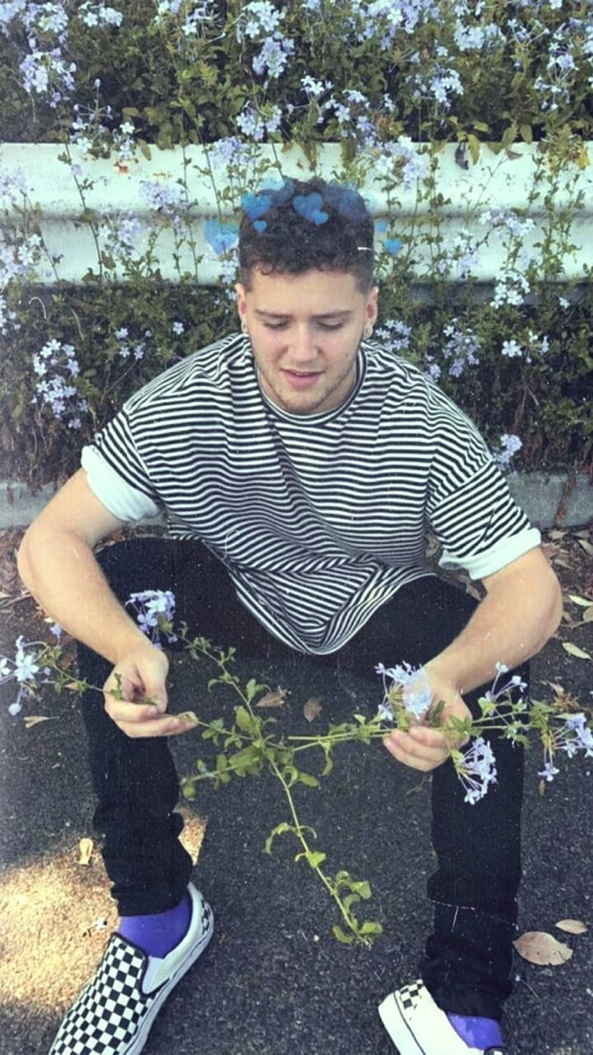 bazzi lockscreens HD phone wallpaper bazzi lockscreens HD phone wallpaper