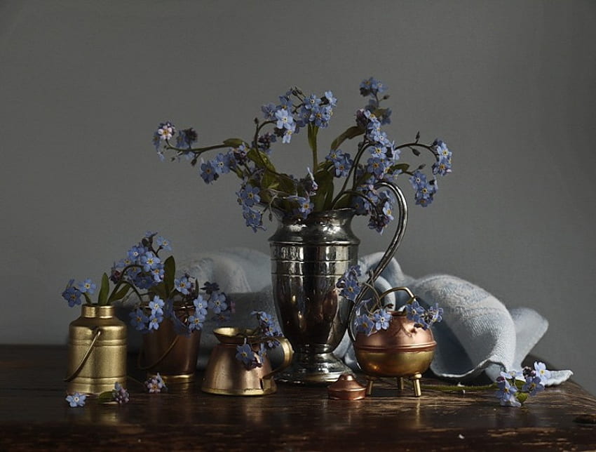 Delicate strength, blue, vase, beautiful, iron, metals, canisters, petals, flowers, cloth, steel HD wallpaper