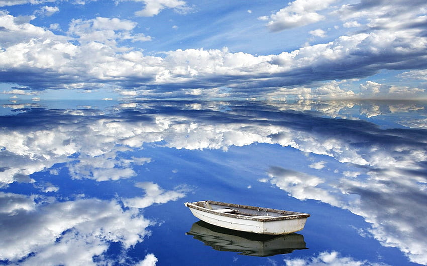 Natura, niebo, chmury, odbicie, łódź, refleksje Tapeta HD